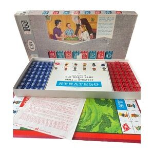 Stratego Board Game - Classic vintage game Milton Bradley 1962